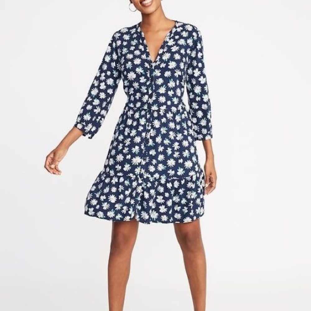 Old Navy Daisy Print Dress